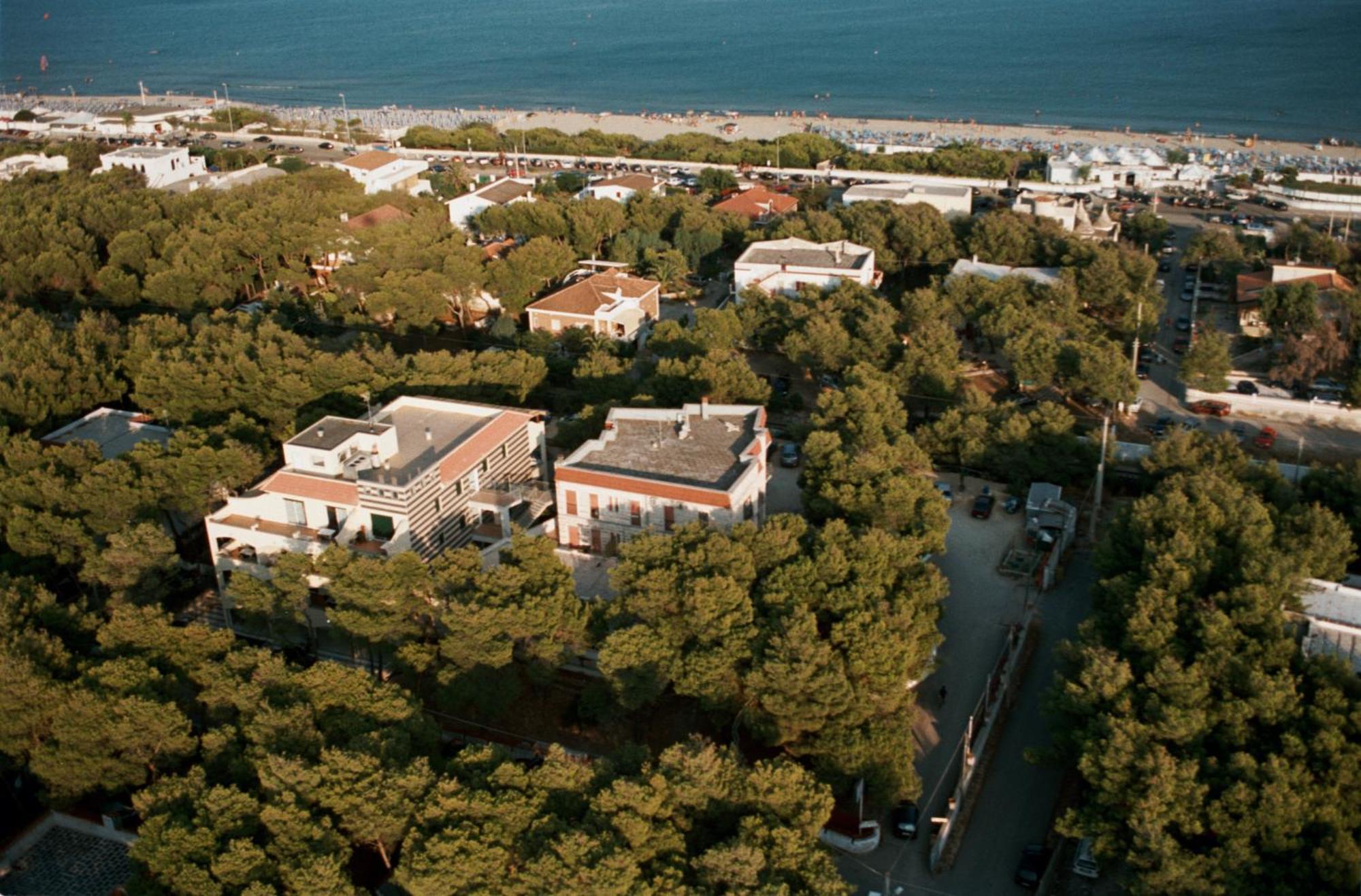 كاستيلانيتا مارينا Jonio Vacanze Residence المظهر الخارجي الصورة
