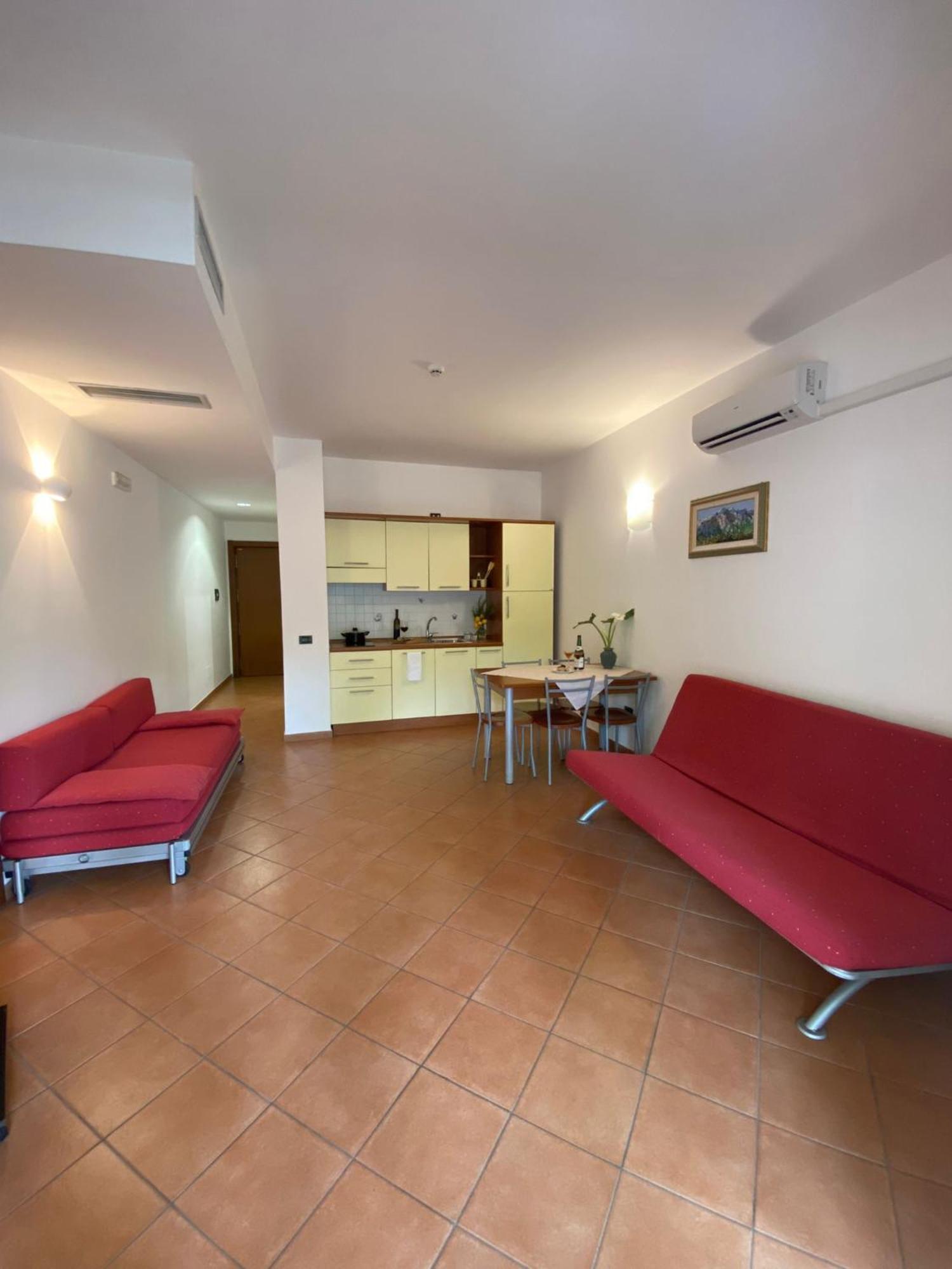 كاستيلانيتا مارينا Jonio Vacanze Residence المظهر الخارجي الصورة