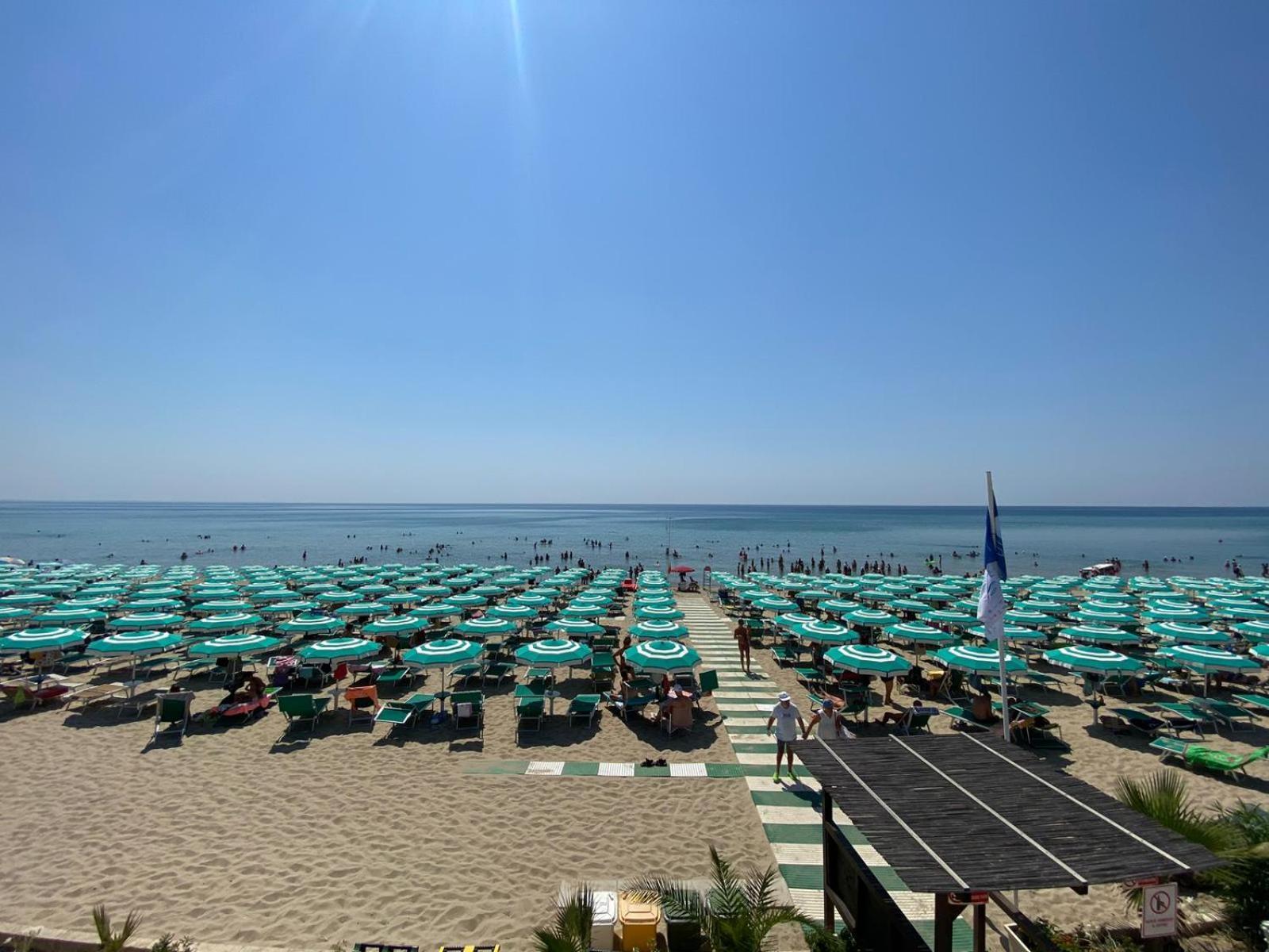 كاستيلانيتا مارينا Jonio Vacanze Residence المظهر الخارجي الصورة