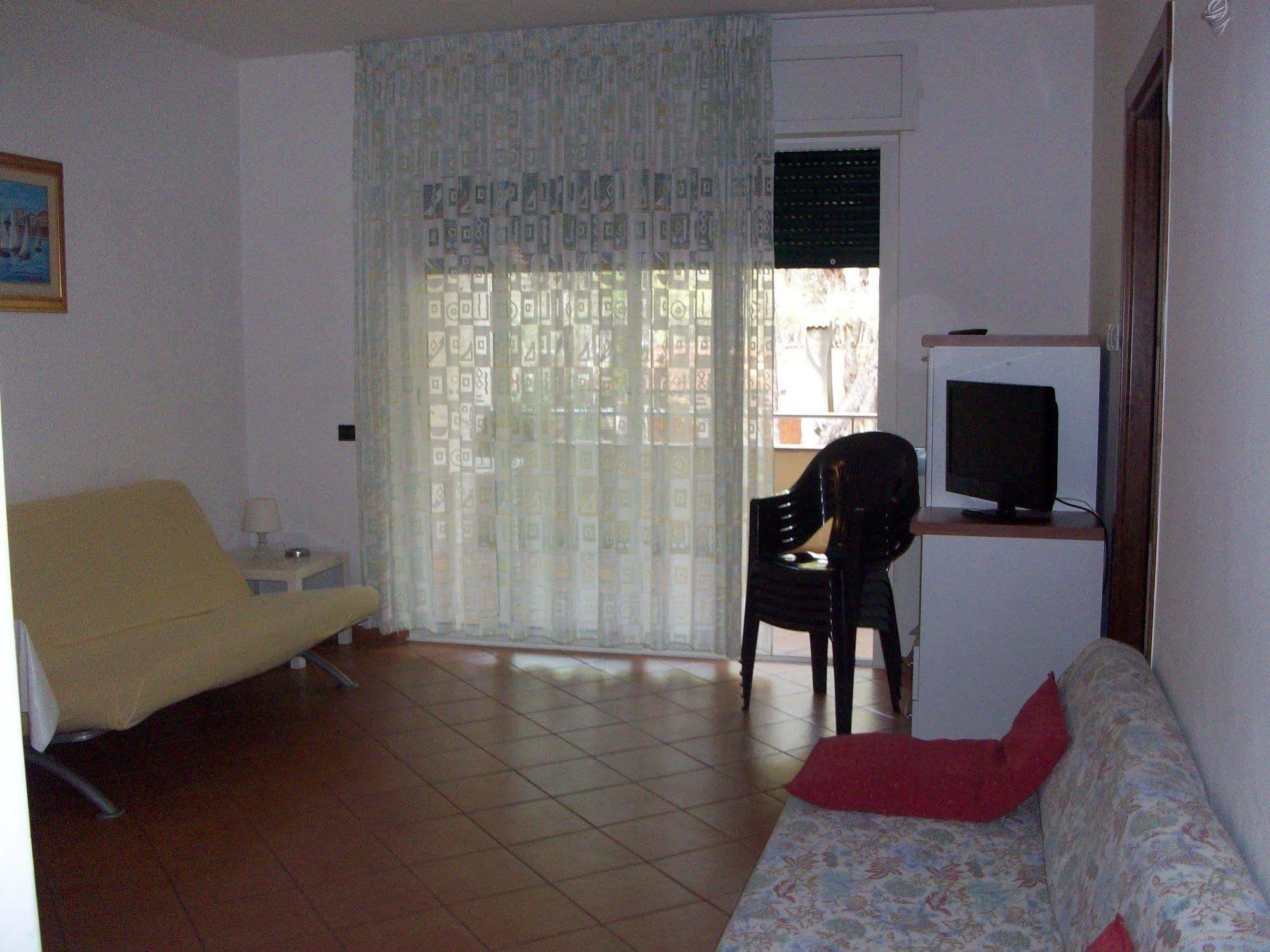 كاستيلانيتا مارينا Jonio Vacanze Residence المظهر الخارجي الصورة