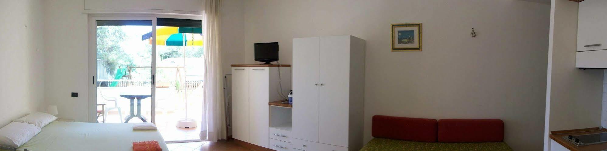 كاستيلانيتا مارينا Jonio Vacanze Residence المظهر الخارجي الصورة